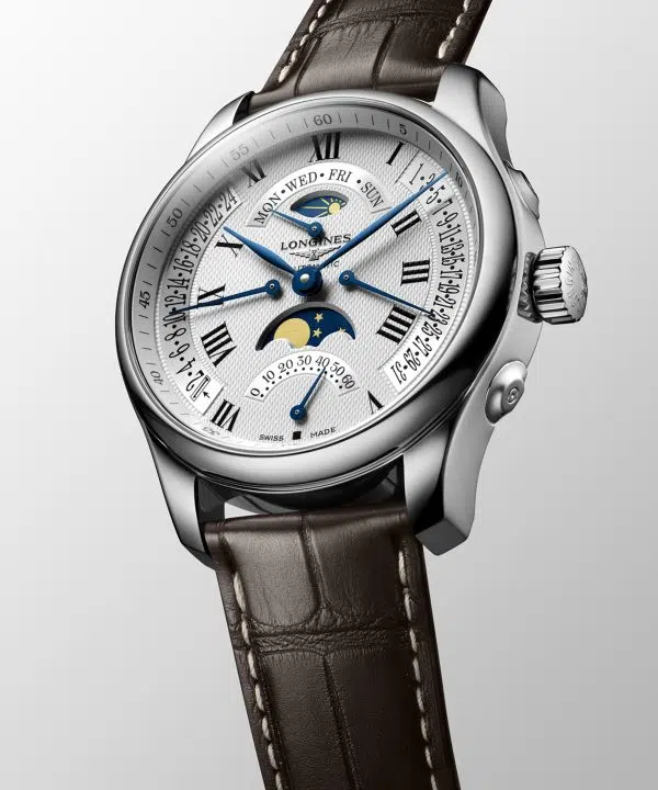 Longines Master Collection GMT Day-Date Moon Phase Retrograde 44mm - L2.739.4.71.3 - Bilde 2