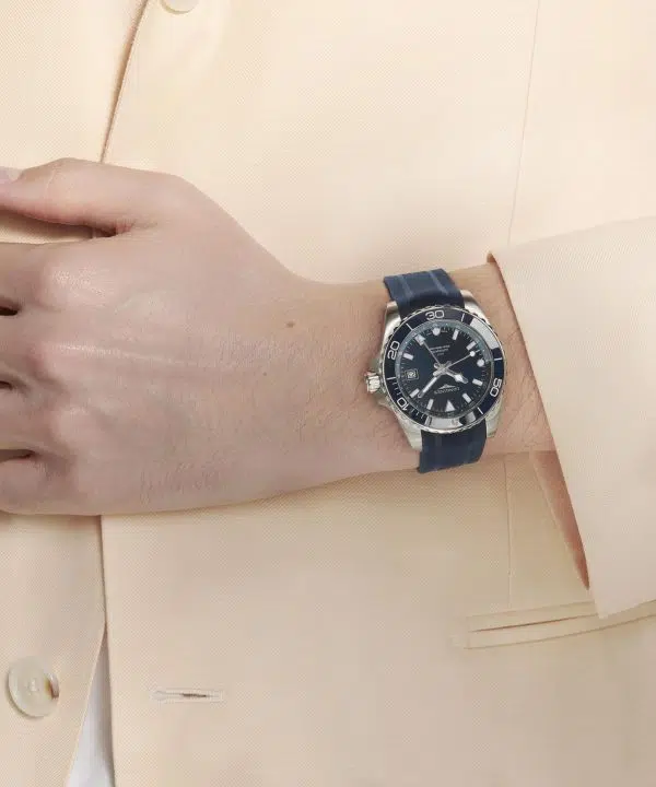 Longines HydroConquest GMT 41MM - L3.790.4.96.9 - Bilde 5